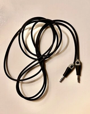 6FT Double Ended 3.5mm Jack Audio AUX IN Cord For iPad iPhone Android Smartphone - Image 1 of 3