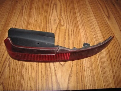 SUBARU TRIBECA B9 Tribeca SIDE  MARKER REFLECTOR RH OEM 2006 2007 PASSENGER - Image 1 of 4