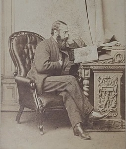 Man with book Antique CDV Reading on Fancy Chair J. Reay Photographer Original - Picture 1 of 3