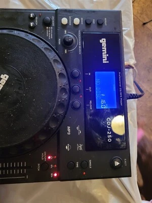 GEMINI CDJ-250PROFESSIONAL MP3/CD PLAYER - Image 1 of 4