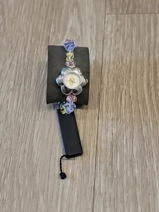 Disney Winnie the Pooh & PINK Flowers On Dial Pink Stretch Wristband NEW No BOX  - Picture 1 of 5