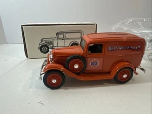 Ertl 1932 Ford Panel Gulf Oil Delivery Bank 1:25 Diecast - Bild 1 von 13