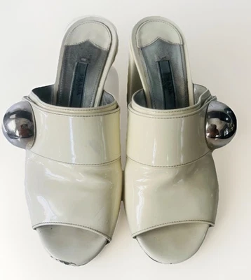 White Prada Patent Leather Mules Open Toes Block Heel Platform Sz 36 - Image 1 of 4