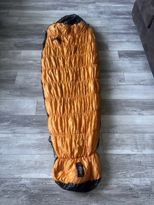 Montbell Ultralight Super Down Hugger #2 Long R Zipper Super Stretch Preowned - Picture 1 of 15