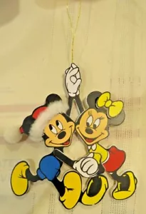 Vintage Mickey & Minnie tanzendes Holzornament - Walt Disney Co. - 1985 - 5 5/8" - Bild 1 von 4