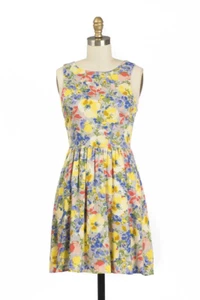 Everly Blanca Floral Print Skater Dress Yellow - Bild 1 von 10