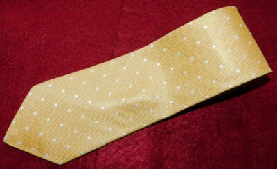 DANIEL CREMIEUX HECHO EN EE. UU. CORBATA MOTIVO LUNARES AMARILLOS/BLANCOS - CORBATAS - CORBATAS PARA EL CUELLO. Foto 1 de 3