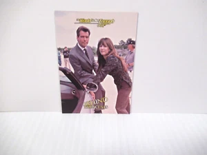 1997 Inkworks James Bond World is not Enough Behind the Scenes Card #75 Brosnan - Picture 1 of 2