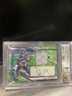 2019 Spectra DK Metcalf PRIZM REFRACTOR RELIC Neon green Auto RC SP11/50 POP 2 - Image 1 of 4