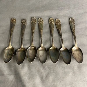 Vintage Set Of 7 Wallingford Co Silver 4.25” Silver Plate Teaspoons Grape - Picture 1 of 16