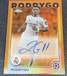 2024-25 Topps Chrome Rodrigo Orange Refractor Autograph Real Madrid /25 - Picture 1 of 2