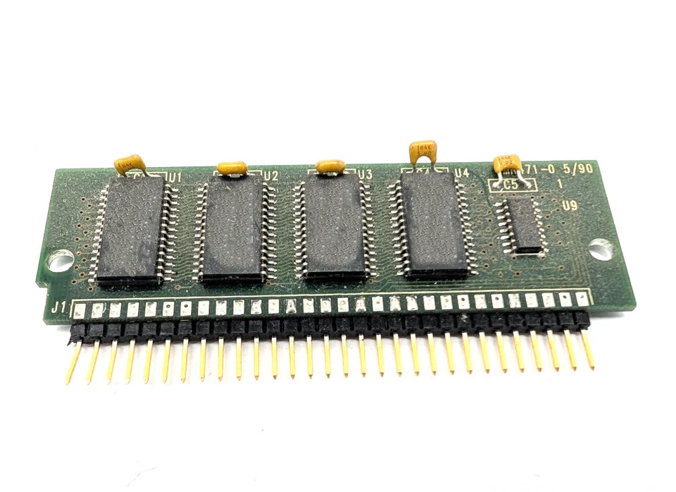 Hyundai HY62256ALJ-70 256KB 30-Pin Sipp Memory RAM Memory Vintage Chip 70ns - Image 1 of 1