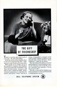 Stampa d'epoca pubblicità 1935 telefono a campana bella ragazza regalo dell'amicizia - Foto 1 di 2