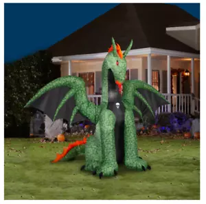 Dragón realista verde animado de Halloween LED inflable de 11' con alas batientes - Imagen 1 de 6