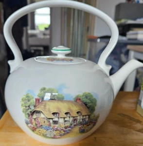 Staffordshire Milton Fine Bone China Country Cottage Teapot - Picture 1 of 6