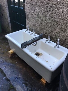 Now Only £300!!!!!!!!!!!!!! Butler/Laundry Sink. Double Sink, Clamp For Mangle - Picture 1 of 11