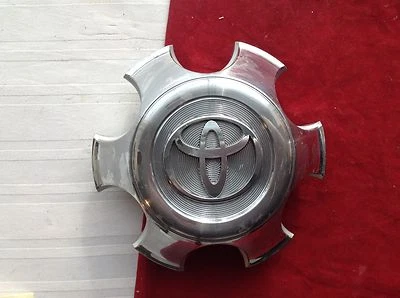 Tapa central mecanizada #A 2003-2009 Toyota Sequoia 4Runner P/N 810 Foto 1 de 4