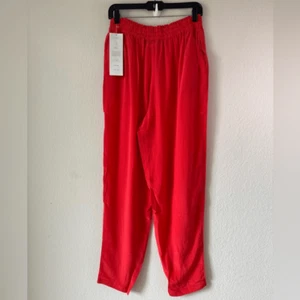 Diane Gilman Women’s 100% Silk Pants Sz M Coral Red High Rise Elastic Waist NWT - Picture 1 of 6