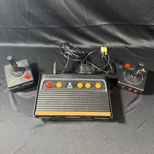 Atari Flashback H10607 Black Wired Classic Game Console with Two Controllers - Picture 1 of 7