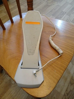 Official Rock Band Kick Pedal for Drum Set – Xbox 360 / PS3 / Wii FREEPOST - Image 1 of 4