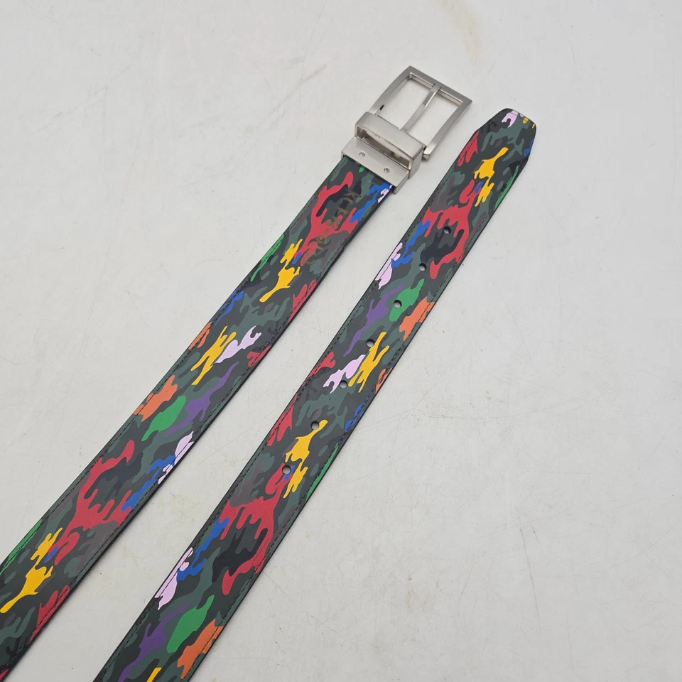 Cinturón Kenneth Cole Reaction Gris Camuflaje Negro Reversible Cuero Sintético Para Hombre 38 Hebilla Foto 1 de 4