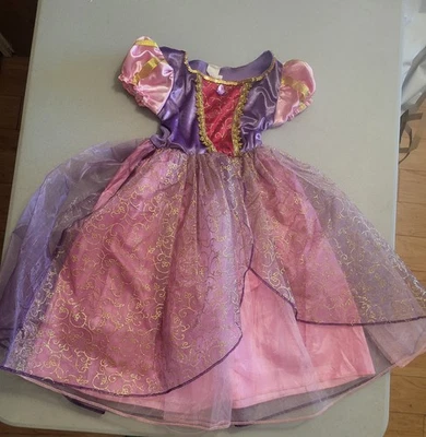 Disfraz de RAPUNZEL talla 4-6 CONDICIÓN FINA usado una vez DISNEY Enredado Foto 1 de 4