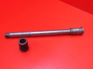 GPZ 600R FRONT WHEEL SPINDLE 1985-1990 - Picture 1 of 5