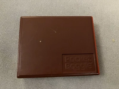 Vintage 1980 Complete Pocket Boggle Parker Brothers Portable Hidden Word Game - Image 1 of 4