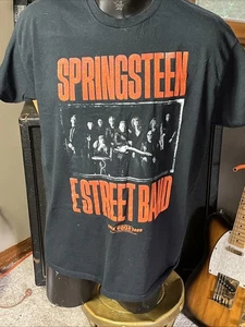 T-shirt Bruce Springsteen & the E Street Band tour 2023 taglia XL - Foto 1 di 9