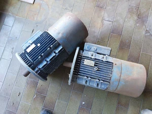 MOTORE ELETTRICO N° 1 SEIPEE ZK 132MA6 4KW 380-660V + FRENO BRAKE - Picture 1 of 9