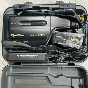 Vtg Quasar VHS Movie Camera Digital EIS VM715 Hard Case & Accessories READ - Picture 1 of 17