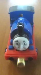LC Thomas & Friends Take Along Sir Handel (Gold Magnet Coupler Version) (2009) - Picture 1 of 6