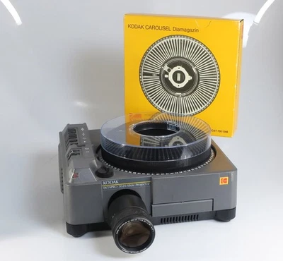 KODAK EKTAPRO 5020 DIAPROJEKTOR MIT INTEGRIERTEM TIMER MIT AUTOFOCUS TOPZUSTAND - Bild 1 von 4