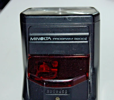 Konica Minolta Maxxum 3200i Shoe Mount Flash  Hot Shoe - Image 1 of 3