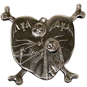 Nightmare Before Christmas 2 1/2” Pendant / Key Fob - Jack & Sally Heart - Picture 1 of 3