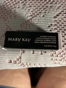 Mary Kay Supreme Hydrating Lipstick Shade VERY RASPBERRY 200874 - Bild 1 von 2