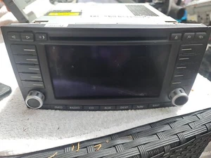 VW TOUAREG 7L 2007 SATNAV RADIO WITHOUT CODE 7L6035191R - Picture 1 of 7