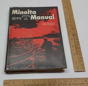 Minolta SRT Manual - John Neubauer - Robert Moeser - illustrated hardback BOOK - Picture 1 of 11