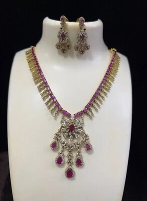 Conjunto de collar de joyería y pendientes Jhumka de moda tradicional para mujer/niña Foto 1 de 2