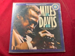 U4-53 MILES DAVIS Live Miles .. PROMO .. CJ 40609 .. REMASTERED .. 1987 - Picture 1 of 9