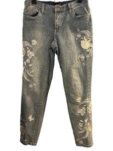 Venus Women’s 3/4 Length Capri Jeans Blue Denim Cropped Pants – Size 6 - Picture 1 of 5