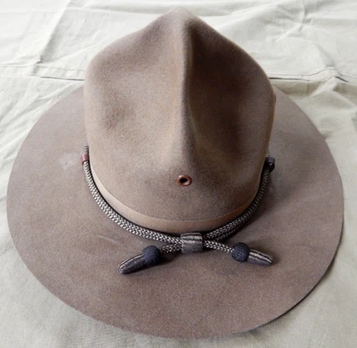 1920’s – 1930’s, principios de la Segunda Guerra Mundial U.S. Army Officer’s Campaign Hat, Hecho por STETSON Foto 1 de 4
