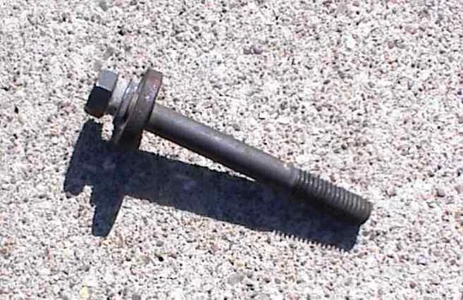 John Deere(B3-F63) 316 318 420 - Onan P218G - Flywheel Bolt - Image 1 of 1