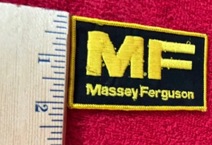 Massey Ferguson Patch 3,5" x 2" Traktor Landwirtschaft - Bild 1 von 2