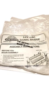 HO SCALE Signal bridge model railroad / trains - Picture 1 of 2