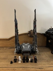 75104 LEGO Star Wars Kylo Ren's Command Shuttle