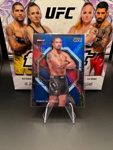 2024 Topps Finest UFC Robert Whittaker Common Blue Refractor /200 - Bild 1 von 2