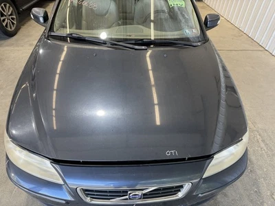 01-09 VOLVO S60 SEDÁN CAPÓ DELANTERO BARENTS PINTURA AZUL 466 Foto 1 de 4