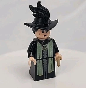 LEGO Harry Potter Minifigure Madame Irma Pince Hogwarts School Librarian - Picture 1 of 6