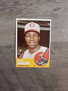 1963 Topps Baseball Frank Robinson Cincinnati Reds Card #400 - Mint - No Reserve
